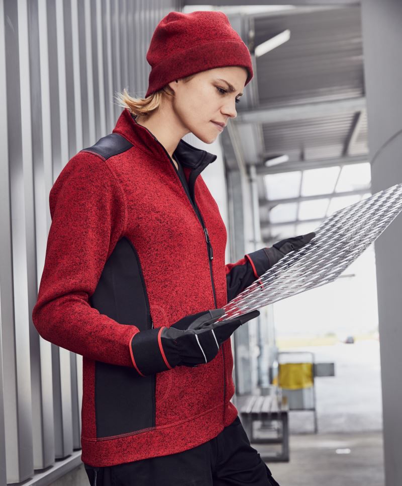 {"iN":"05de6b40-01fd-4eb8-8d83-d7a0d4fafd92","fH":"7CED527C58737501760FF7E05BE9A288","iP":1,"iT":1,"iU":[6]}