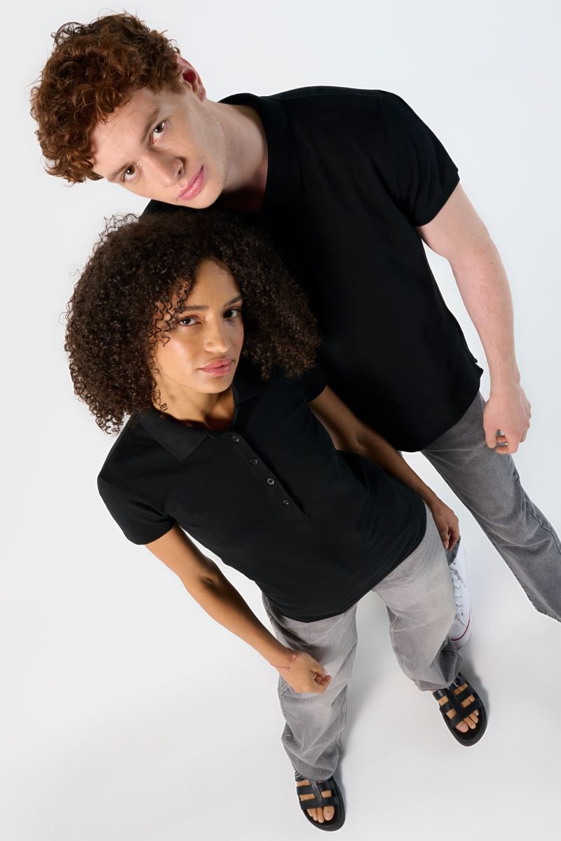 {"iN":"20c2790c-6ae1-41f5-bc49-1db4a19c2f74","fH":"65F0B1ADFFBB9A9FB456B7E2E9576989","iP":1,"iT":1,"iU":[6]}