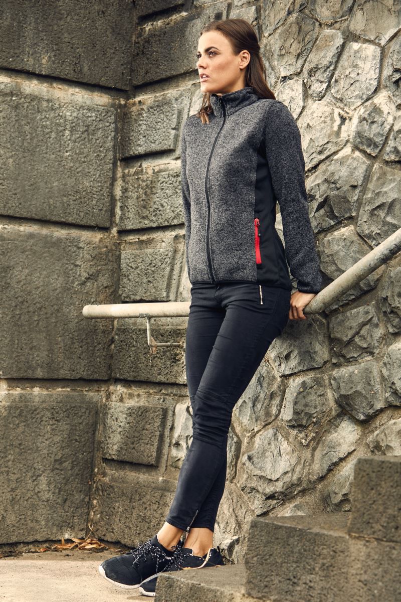 {"iN":"aa0c13e3-8440-4409-a9e7-e42494bb2907","fH":"0E536CB555A7A0FE33D0664686095C8F","iP":1,"iT":1,"iU":[6]}