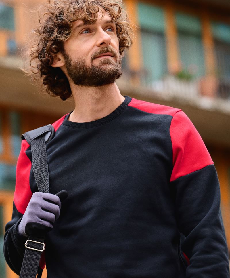 {"iN":"84872e0b-4445-4c19-a92c-4c5857aec4a4","fH":"DE0CB4CF1A95F20D126B505B5EFB09CB","iP":1,"iT":1,"iU":[1]}